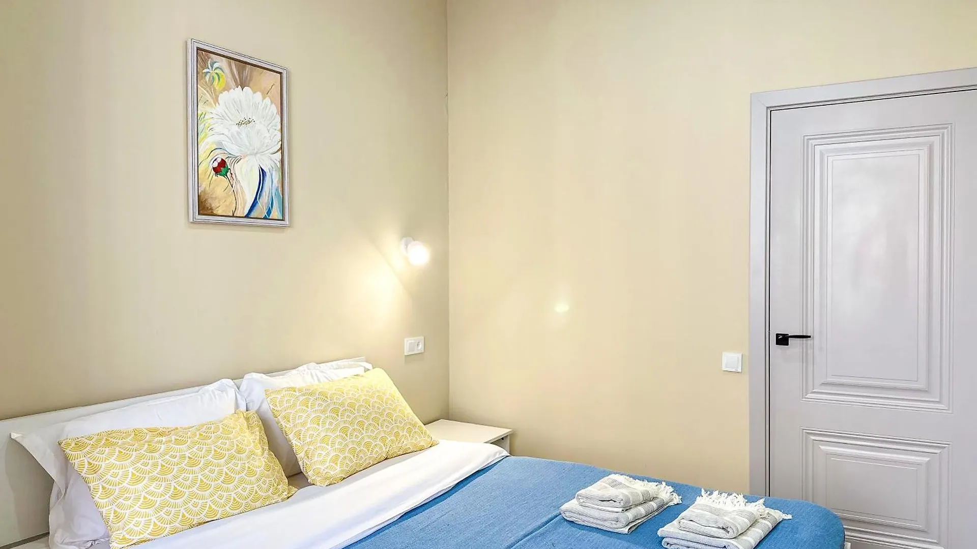 Luxury Two-Room Apartment With Beautiful Mountain Views Алматы Казахстан