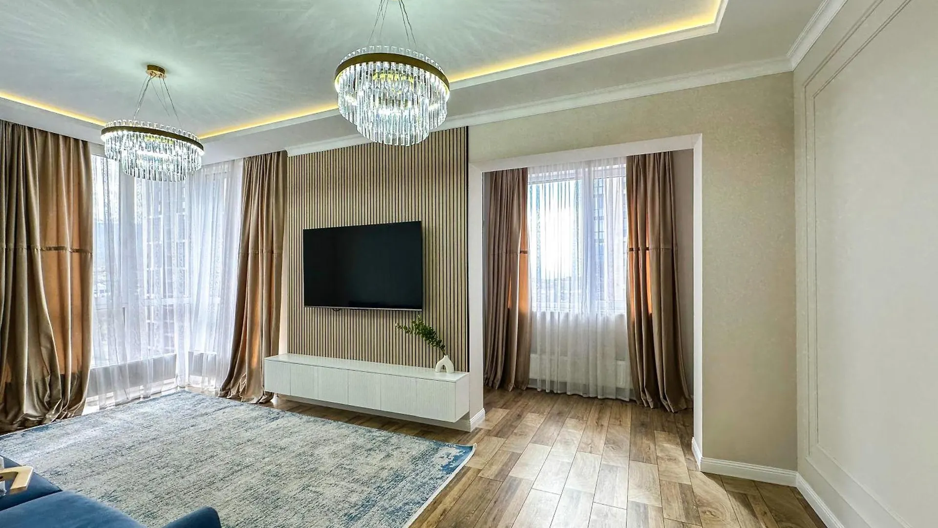 Luxury Two-Room Apartment With Beautiful Mountain Views Алматы