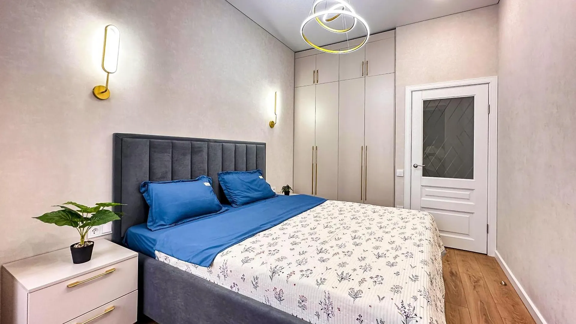 Luxury Two-Room Apartment With Beautiful Mountain Views Алматы