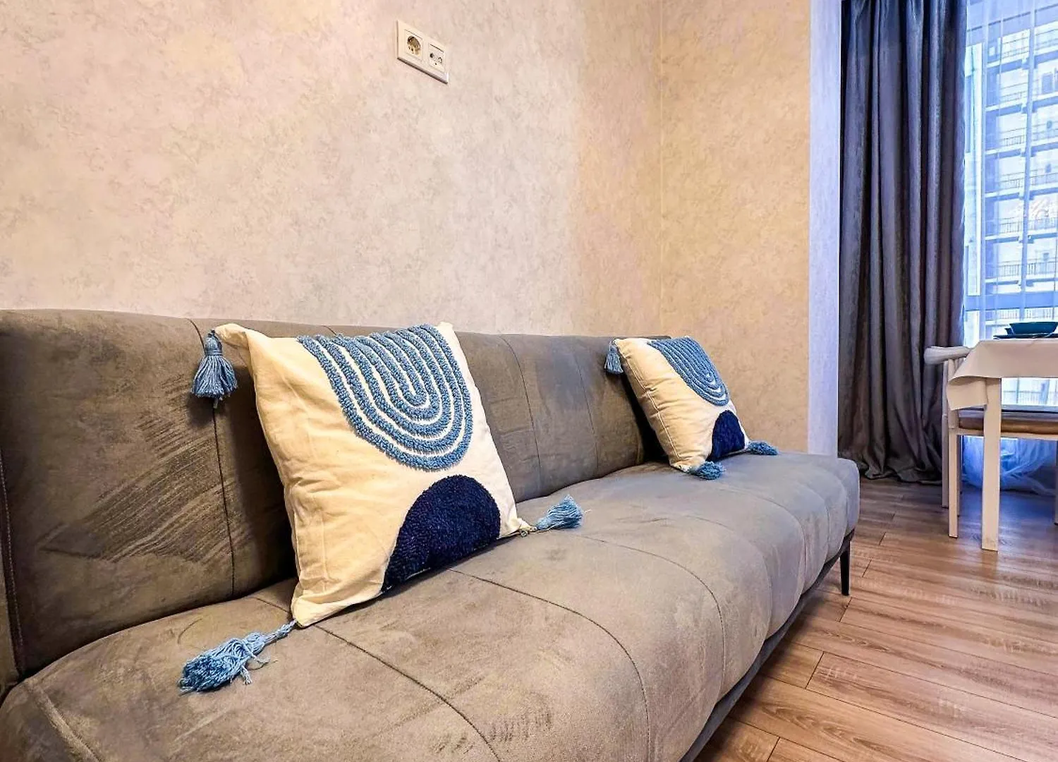 Luxury Two-Room Apartment With Beautiful Mountain Views Алматы