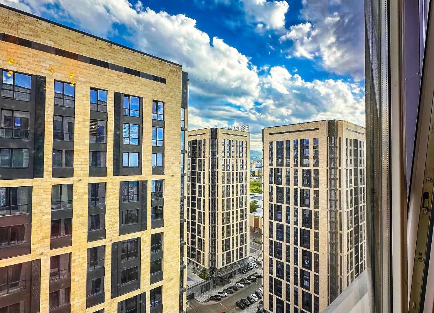 Luxury Two-Room Apartment With Beautiful Mountain Views Almaty