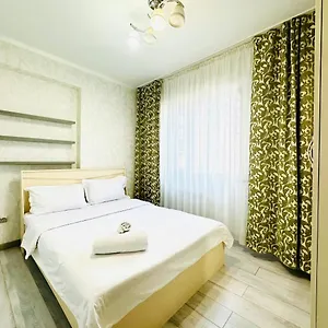Central Esentai 2-room Апартаменты